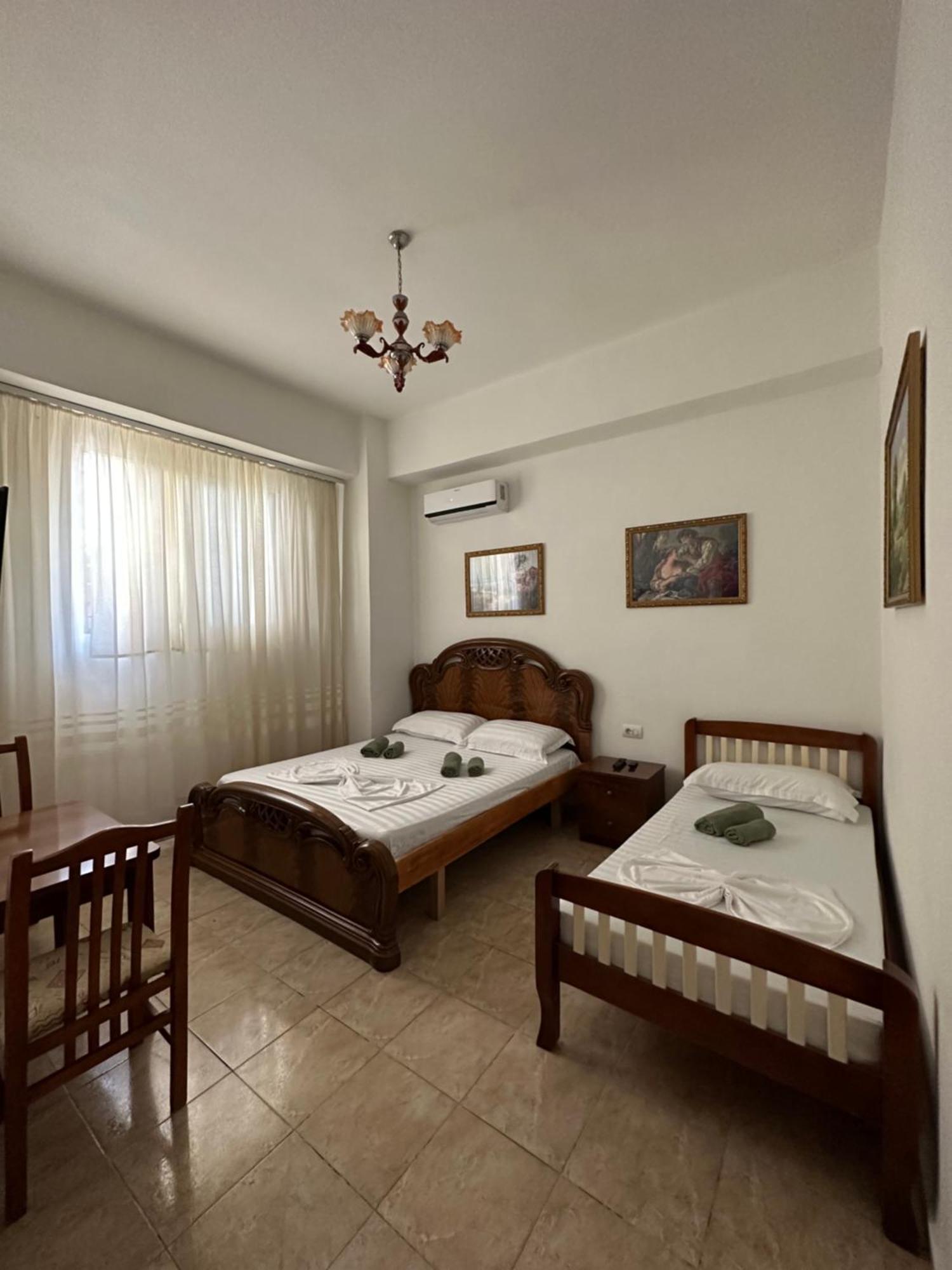 Hanna'S Hostel Berat Kültér fotó