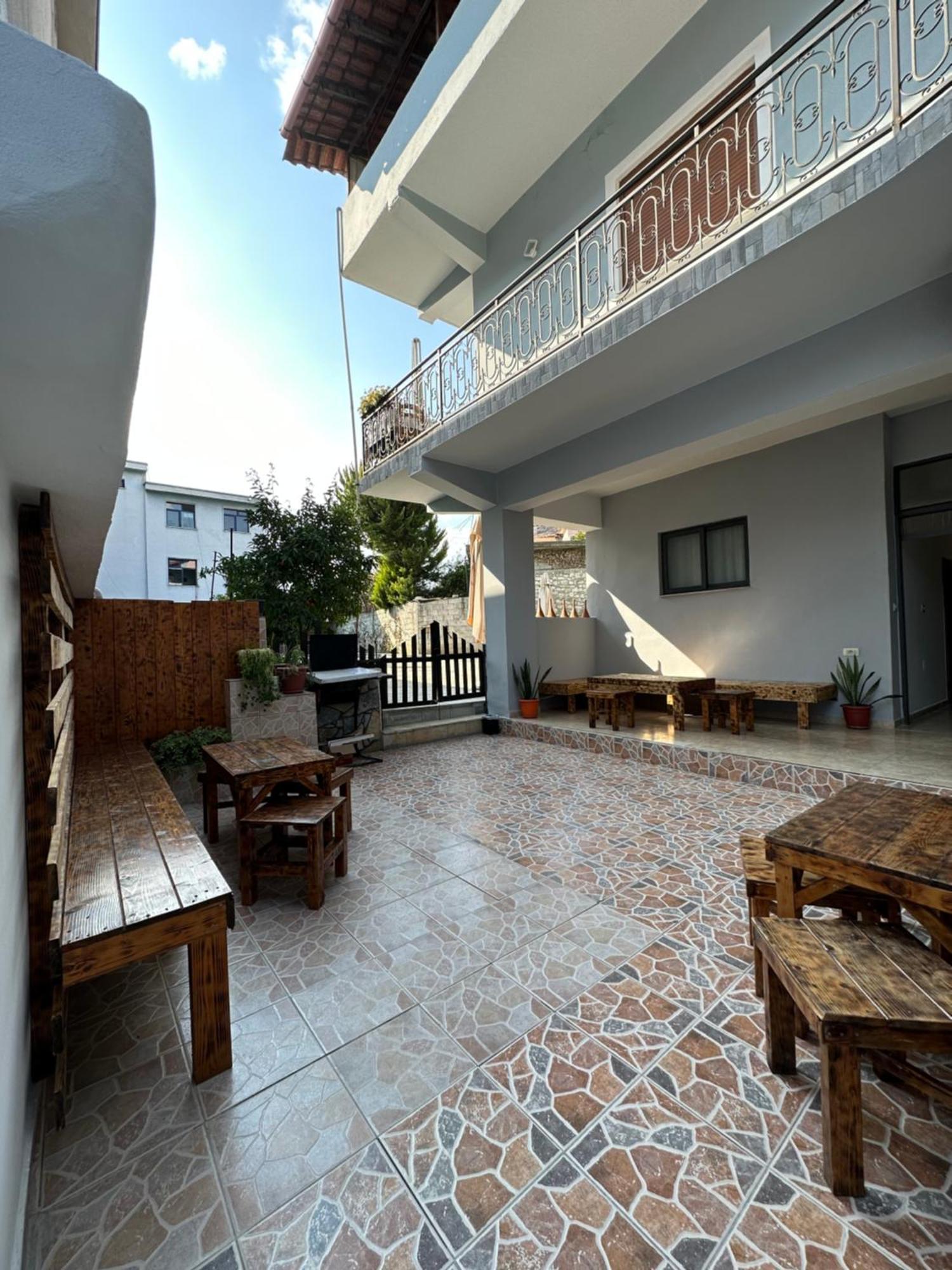 Hanna'S Hostel Berat Kültér fotó