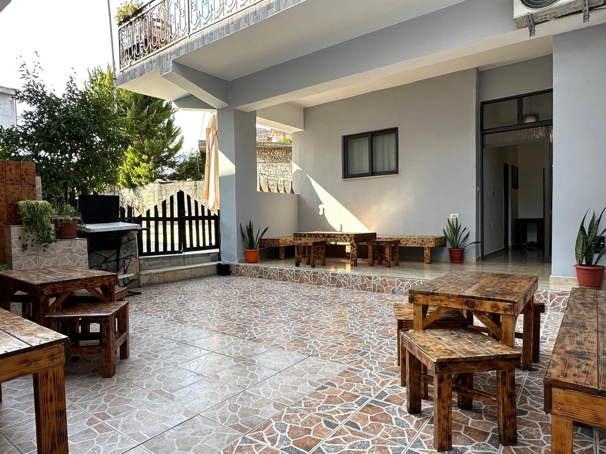 Hanna'S Hostel Berat Kültér fotó