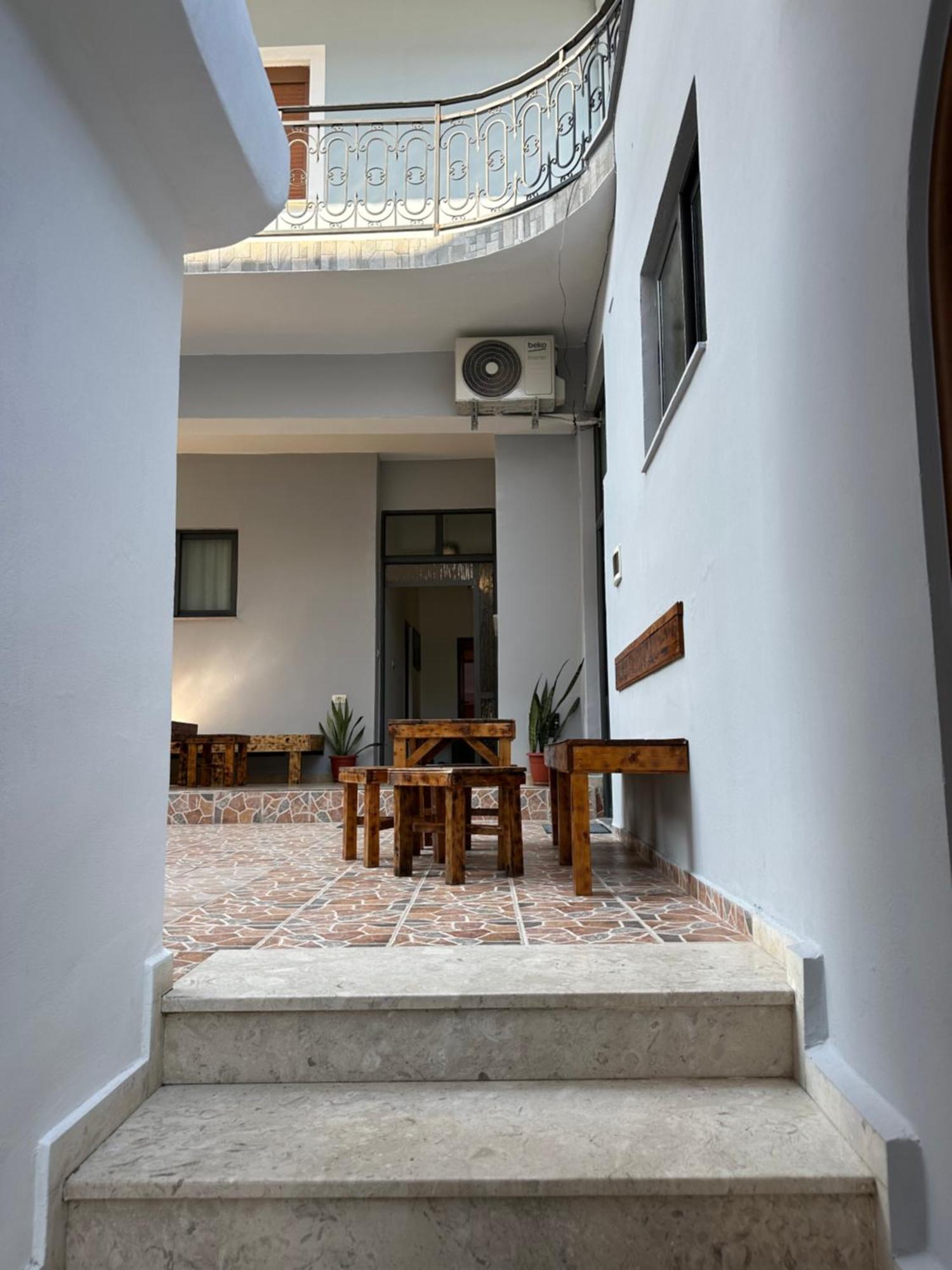 Hanna'S Hostel Berat Kültér fotó